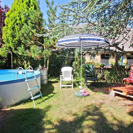 Einfache Camping Huette See Kieve