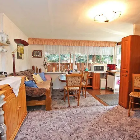 Einfache Camping Huette See Kieve